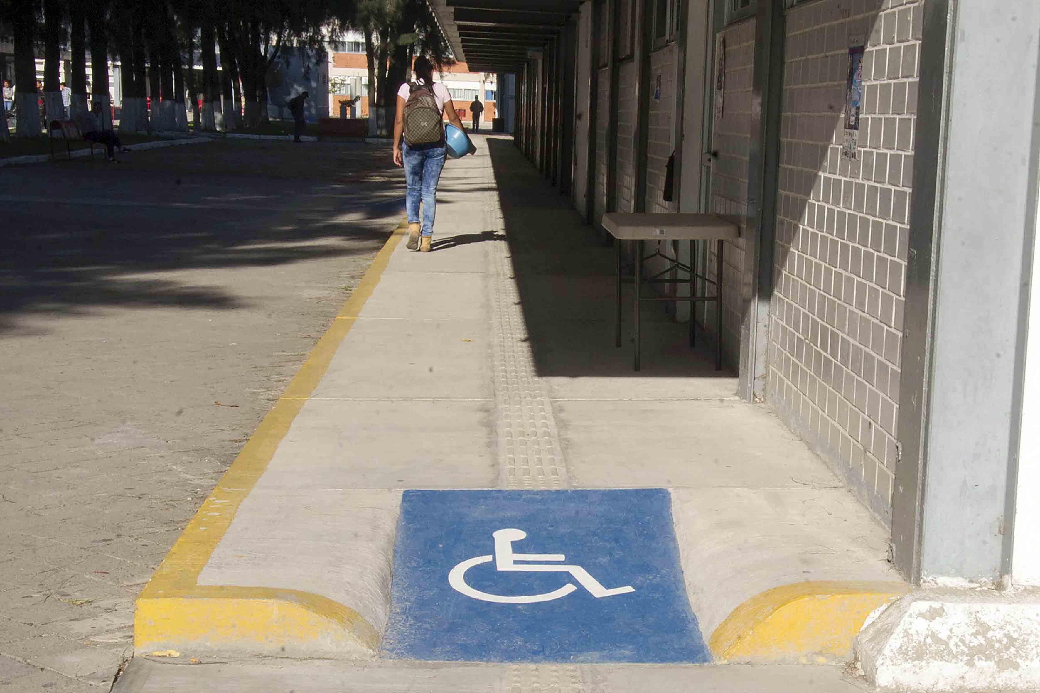 Infraestructura para personas discapacitadas Medidas de cajones de