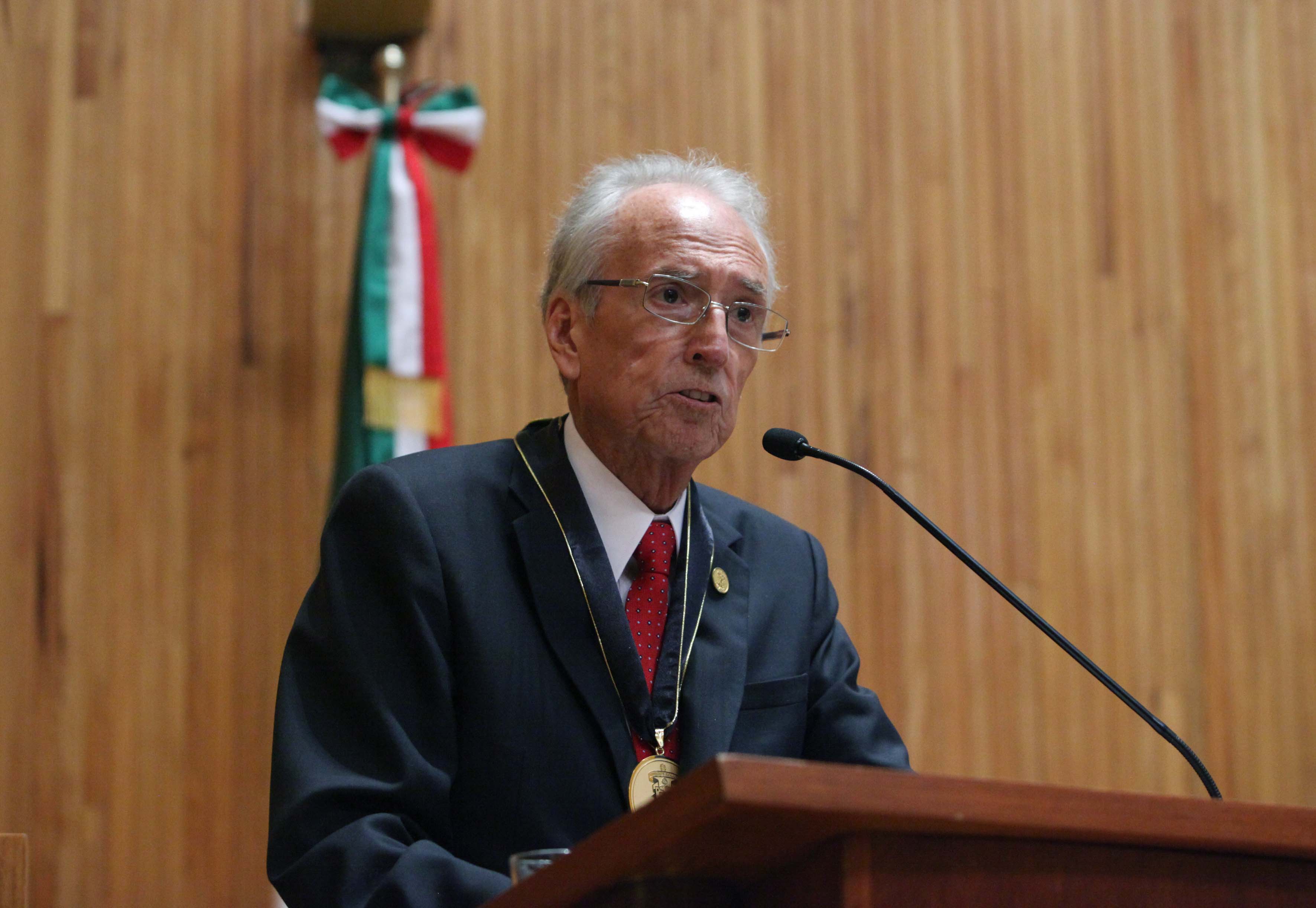 Maestro Emérito, Doctor Leal Sanabria