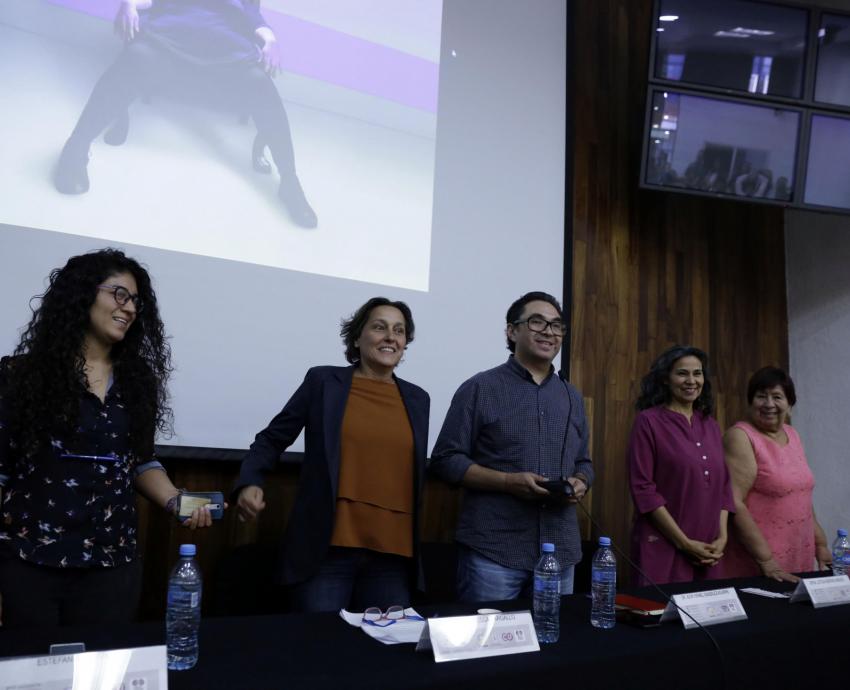  Movimientos feministas en México no tienen nada que aprender de #TimesUp y #MeToo