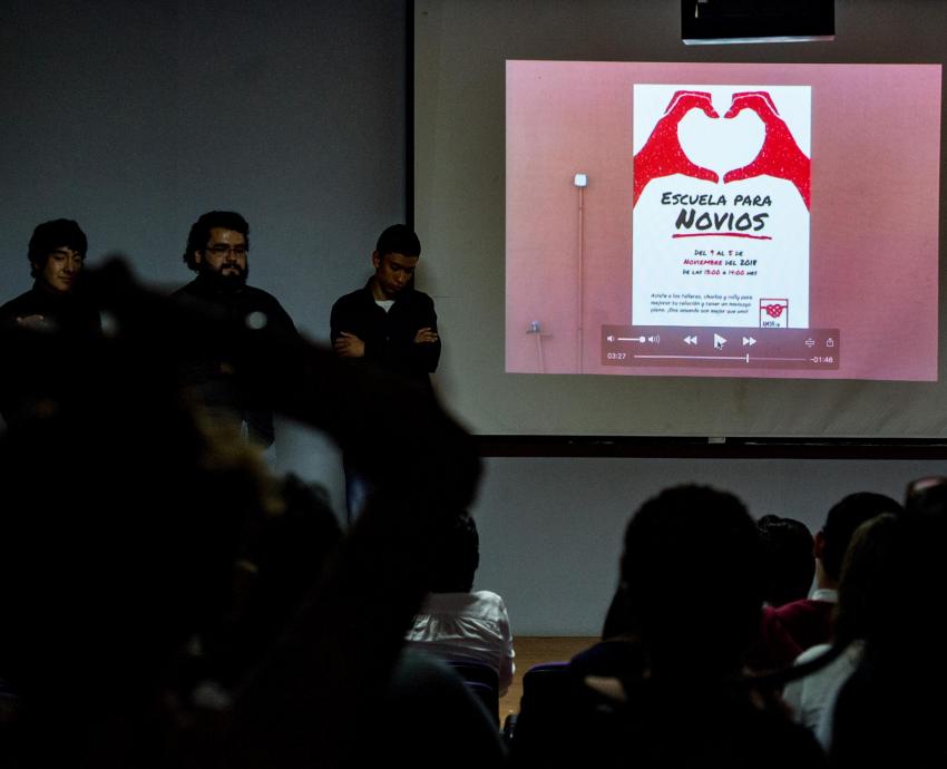 Estudiantes del CUAAD Y CUCEA proponen campañas contra la violencia en el noviazgo 