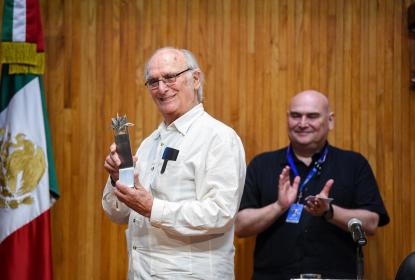 FICG da el premio Mayahuel internacional al español Carlos Saura 