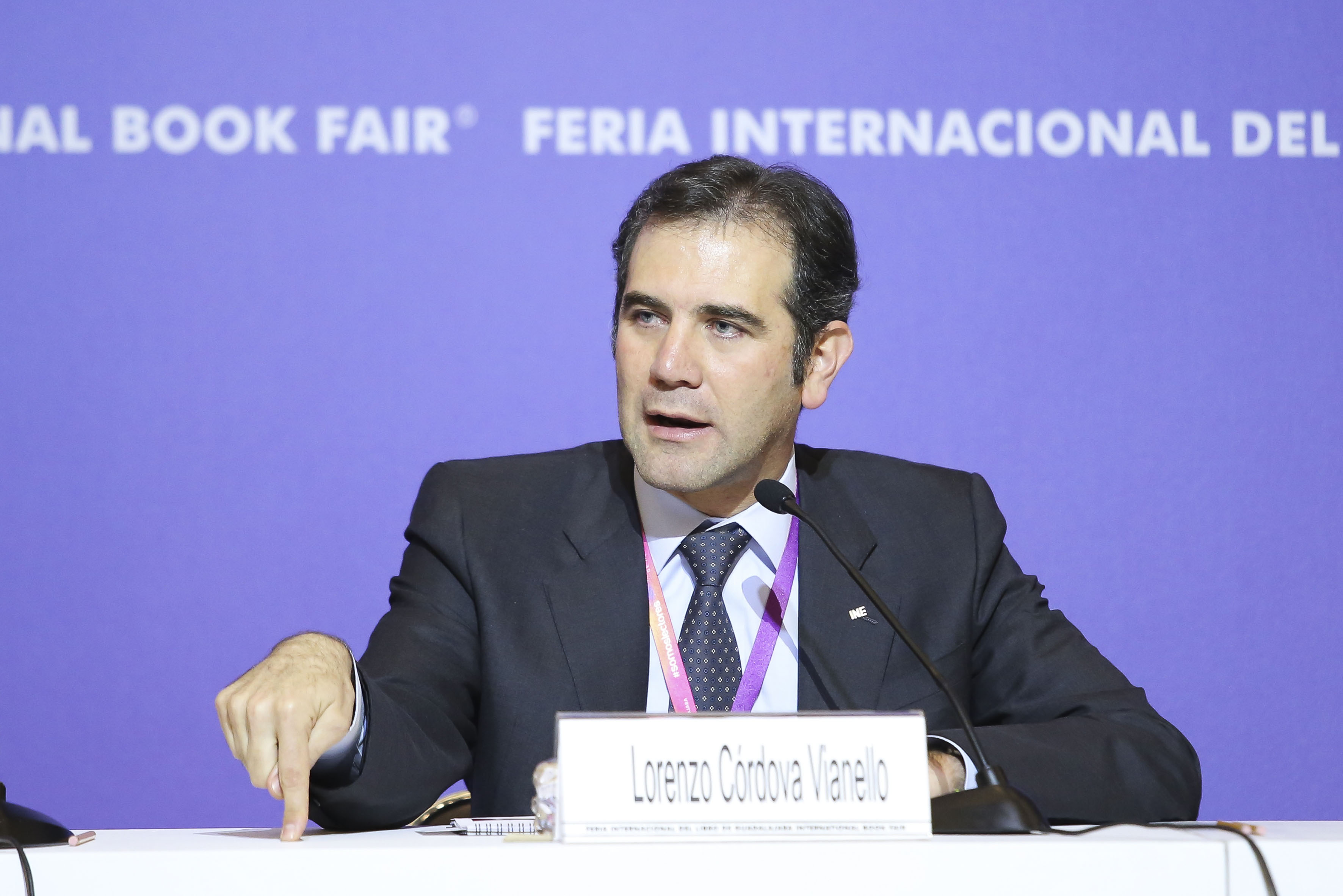 Presidente del Instituto Nacional Electoral (INE), doctor Lorenzo Córdova Vianello, haciendo uso de la palabra 