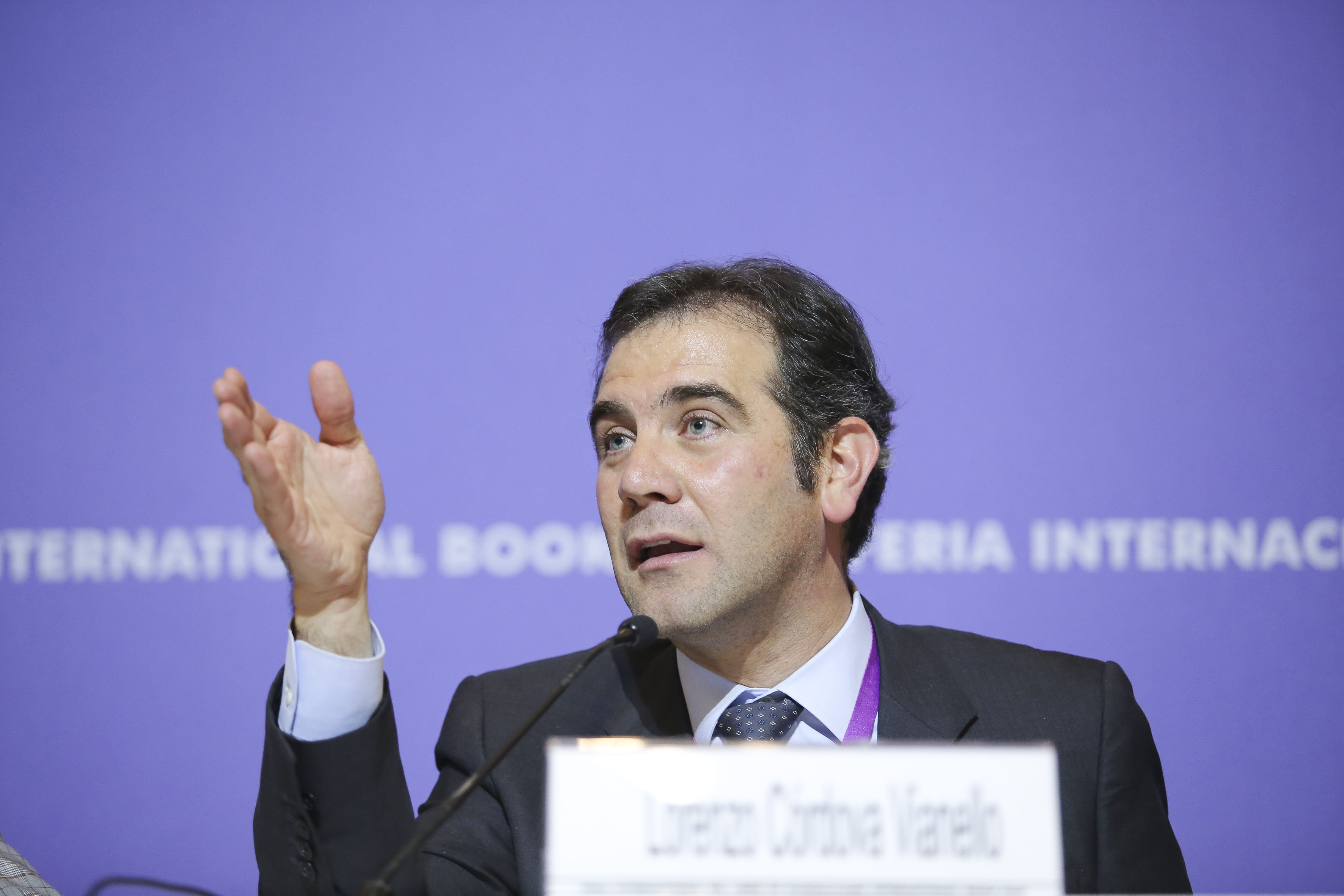 Presidente del Instituto Nacional Electoral (INE), doctor Lorenzo Córdova Vianello, haciendo uso de la palabra 