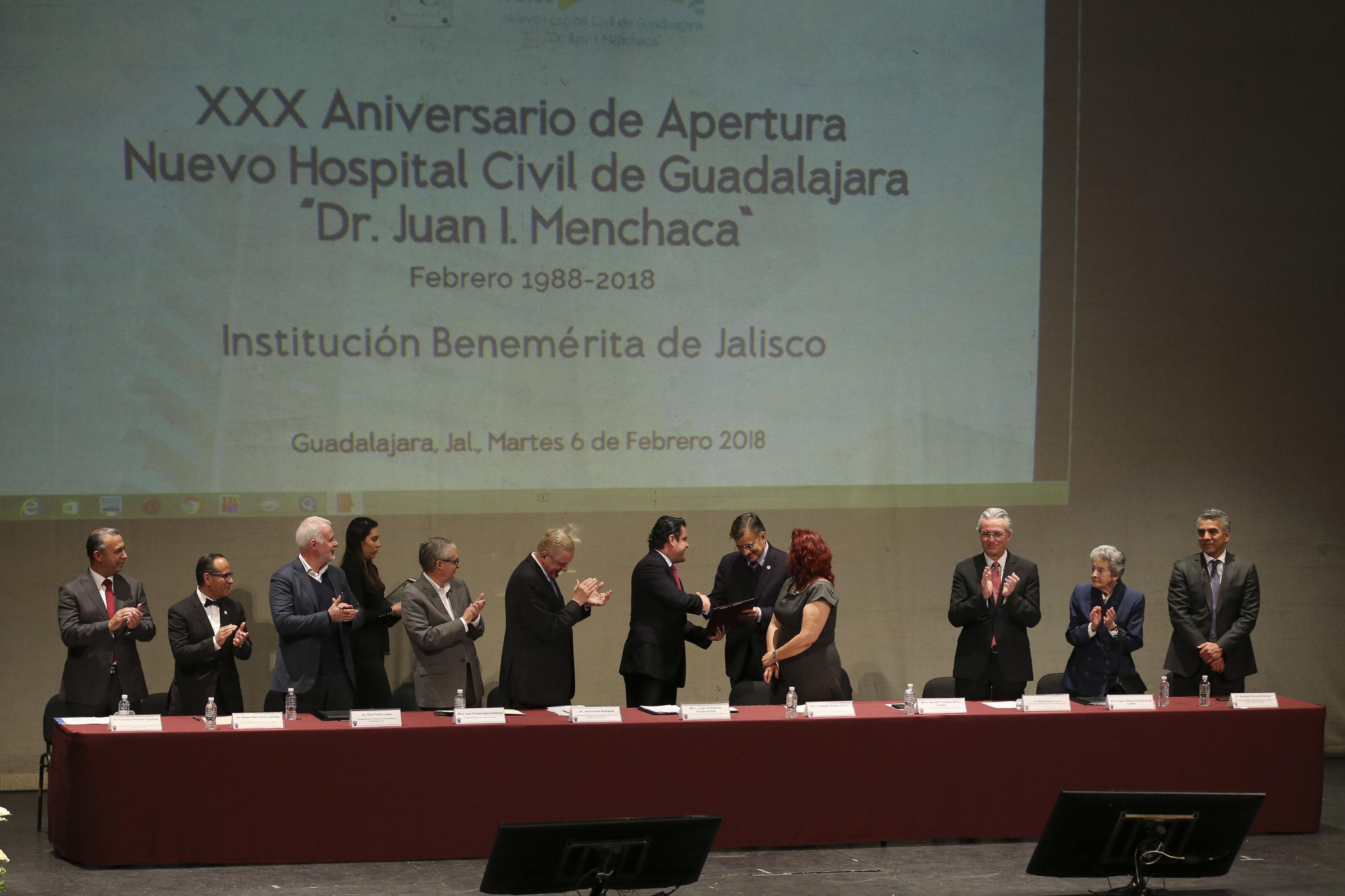 El Gobernador de Jalisco, Jorge Aristóteles Sandoval refrendó su apoyo a los Hospitales Civiles