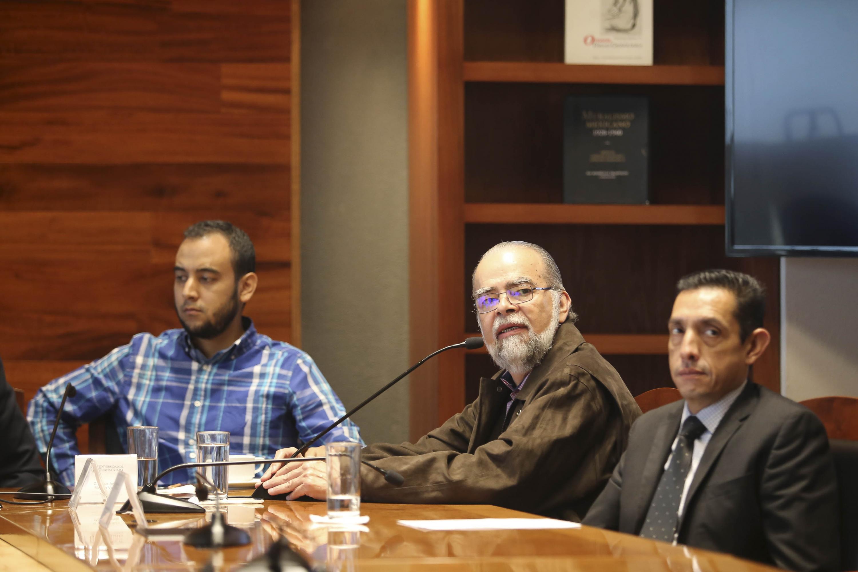Presentan credencial inteligente que permitirá a