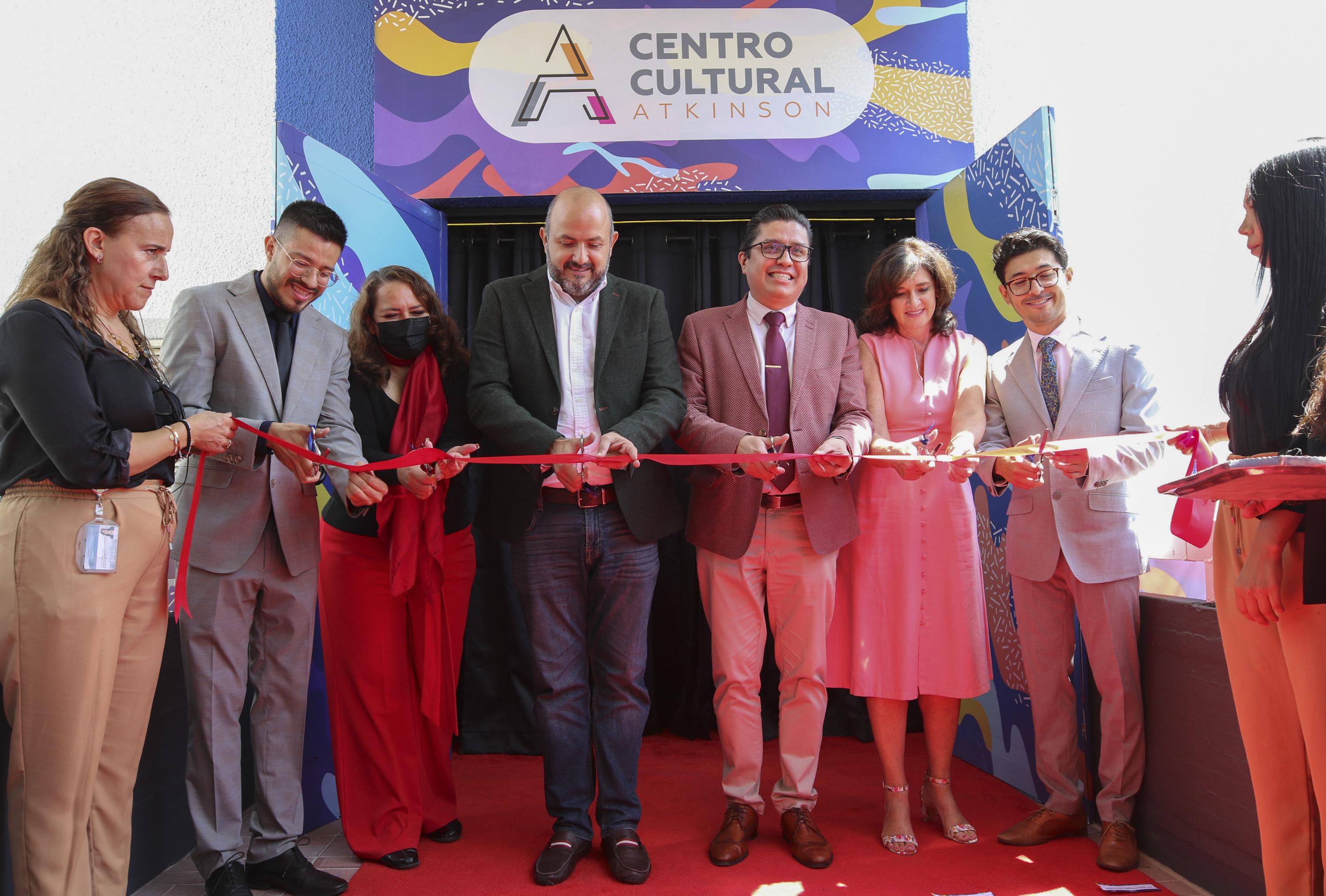 El Rector General destacó la importancia de que todos los centros logren ser multidisciplinarios, donde la ciencia y la cultura ya no estén separadas para formar profesionales más competitivos