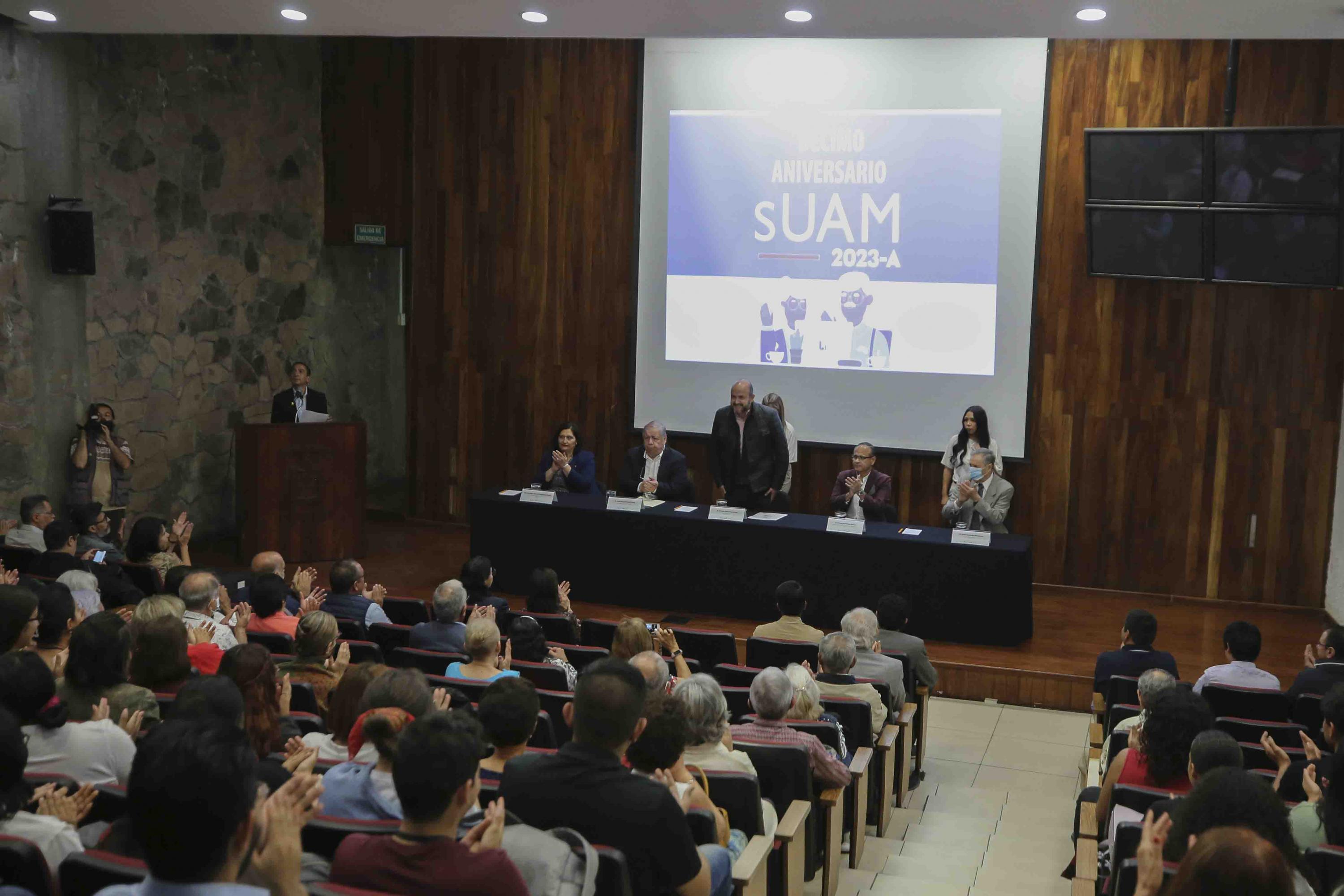 El Rector General anunció la expansión e institucionalización del Sistema Universitario del Adulto Mayor a toda la Red Universitaria