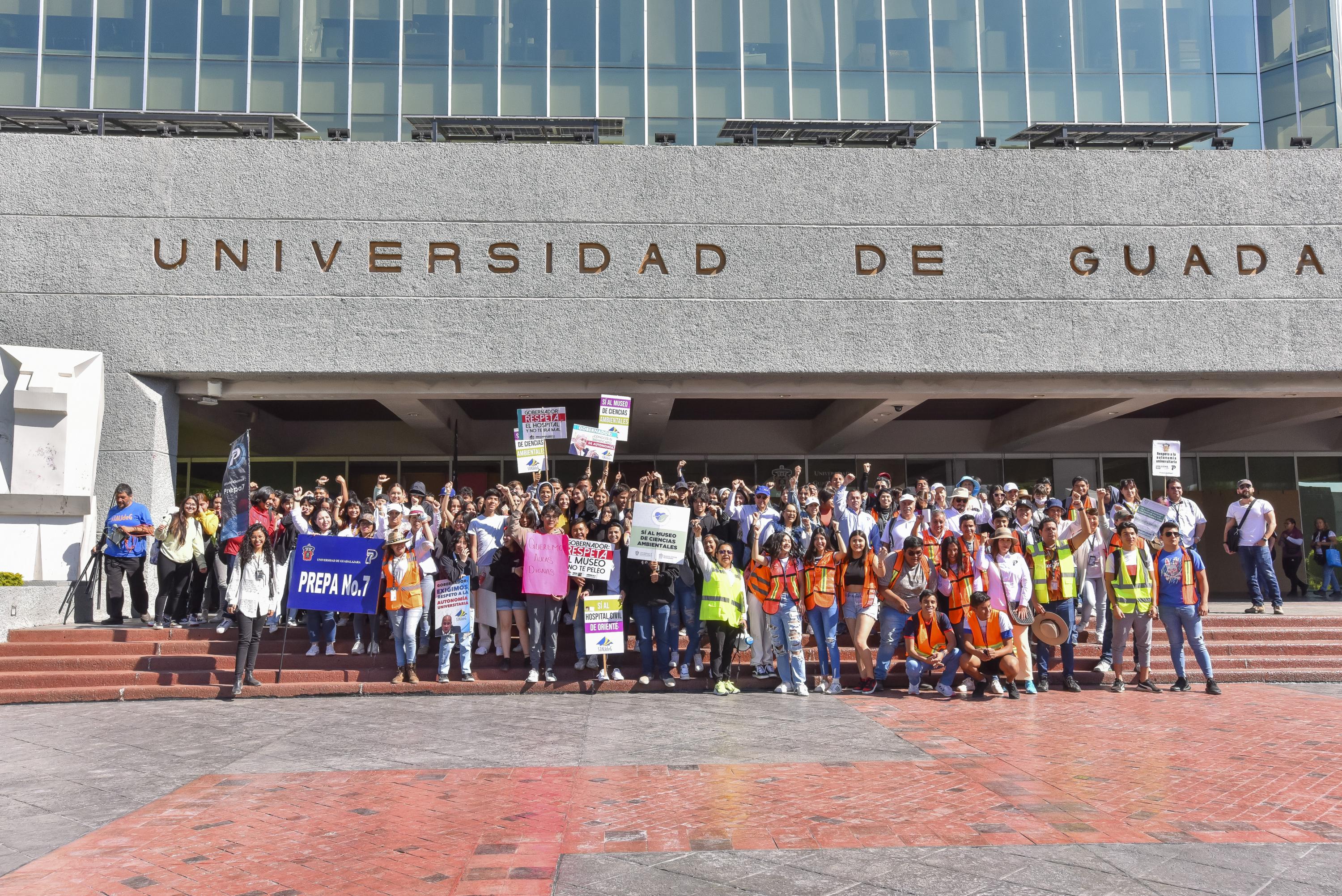 Realizan la Caminata por la Autonomía, la Salud y la Educación número 196