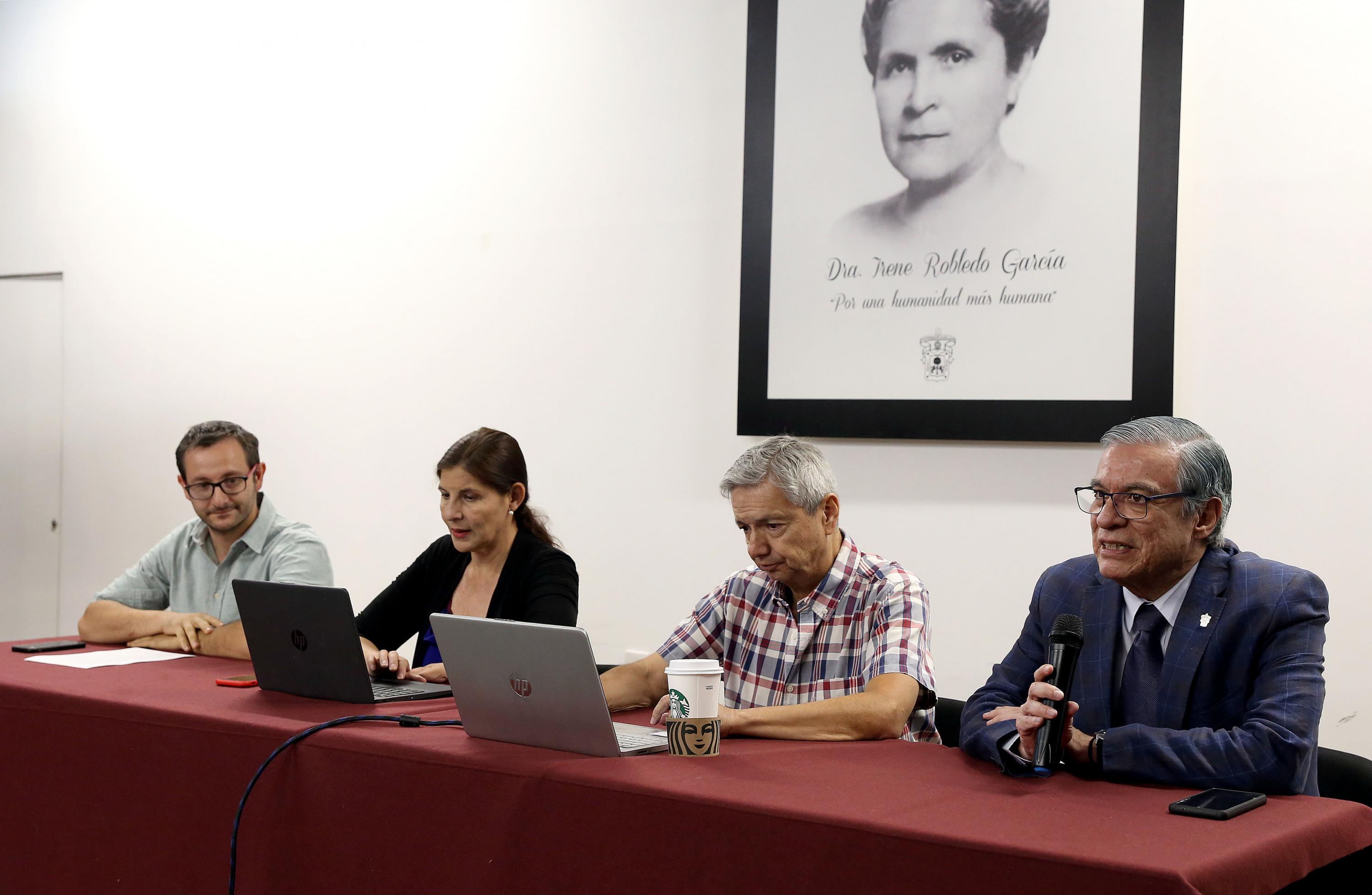 Realizan primera mesa de diálogo “Rumbo a 2024. Sociedad, política e instituciones en México”, en el Centro Universitario de Ciencias Sociales y Humanidades