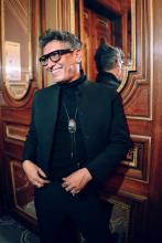 De las aulas a París: participa docente de CUAAD en Semana de la Moda en París