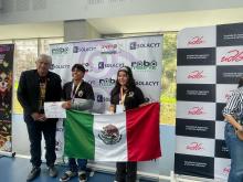 Estudiantes de preparatorias SEMS ganan medallas de oro y bronce en Infomatrix Sudamérica 2025