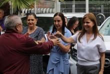Entregan 23 vehículos nuevos a directores de preparatorias y rectorías 