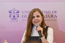 Karla Planter llama al diálogo entre la comunidad universitaria