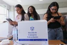 Elecciones del CGU registran numerosa participación de estudiantes en la UdeG