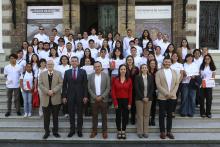 Entregan constancia a 50 jóvenes estudiantes beneficiados con la Beca Grodman 