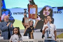 Elena Ospina, artista homenajeada con “La Catrina” en la FIL 2025