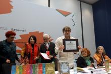 Francisco López Serrano recibe el Premio Ciudad y Naturaleza “José Emilio Pacheco” en la FIL