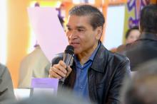 Una mirada a las realidades violentas con “Los jardines ajenos”, del poeta Baudelio Lara