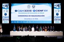 Reconocen con premio “Fray Antonio Alcalde” a Rectora General Karla Planter y Subsecretario de Educación, Ricardo Villanueva