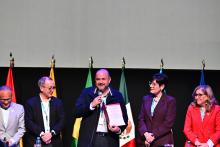 Ricardo Villanueva exhorta a modernizar opciones educativas con ayuda de las tecnologías