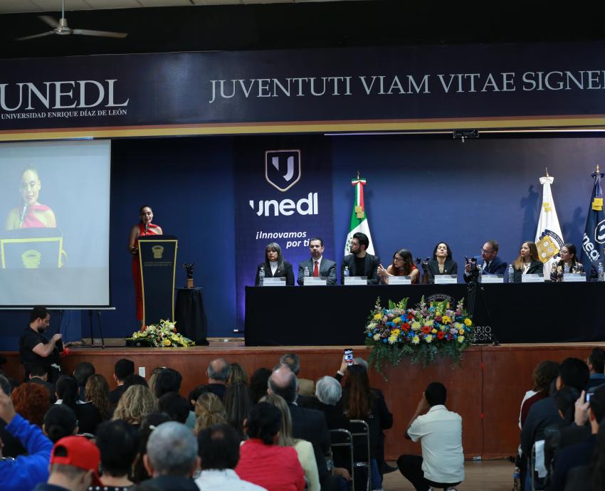 Reconocen la excelencia informativa en la entrega del Premio Jalisco de Periodismo 2025