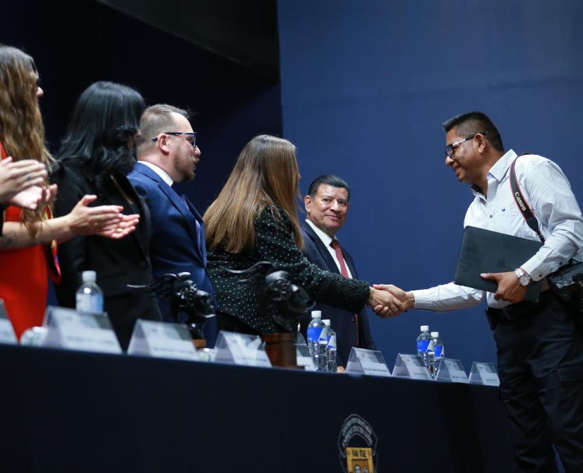 Reconocen la excelencia informativa en la entrega del Premio Jalisco de Periodismo 2025