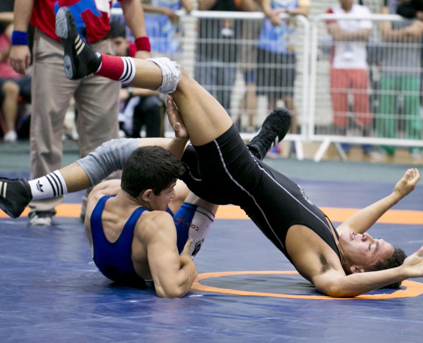 Gana universitario medalla de bronce en campeonato mundial