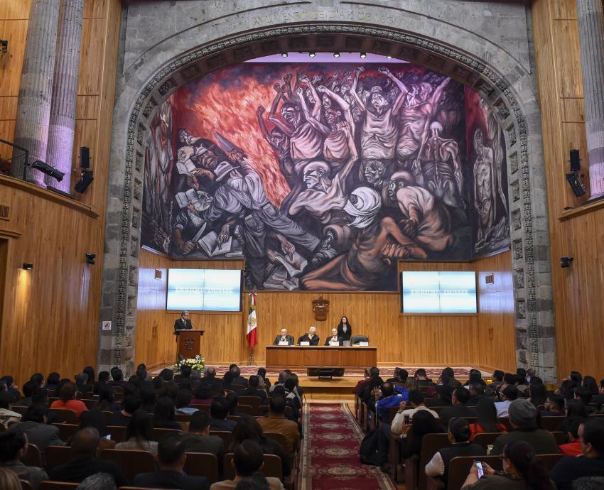 Definen presentación de programas de candidatos y candidata a la Rectoría General
