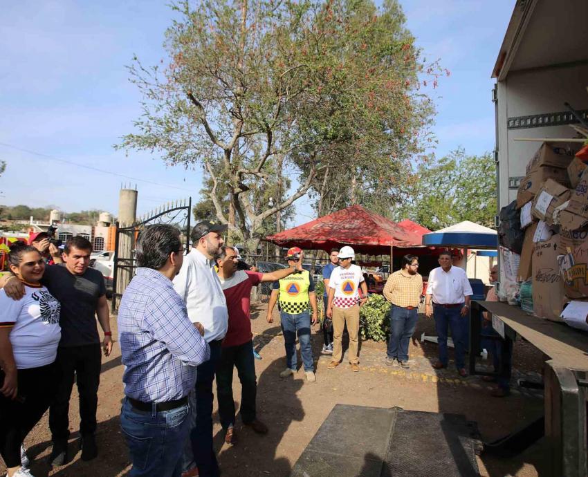 Entrega UdeG 17 toneladas de ayuda a habitantes de San Gabriel