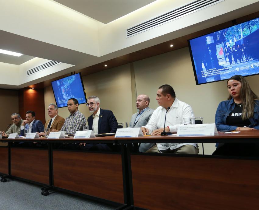 Reducen 50.5 por ciento los robos en planteles de la UdeG gracias a “Sendero seguro”