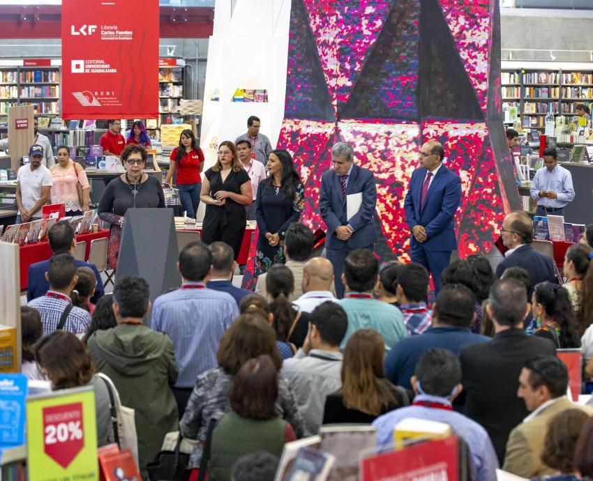 En México las bibliotecas están convertidas en lugares para descansar