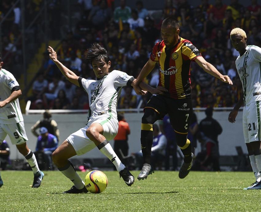 Futbol: fenómeno de construcción de identidad colectiva y de masas, considera especialista de la UdeG