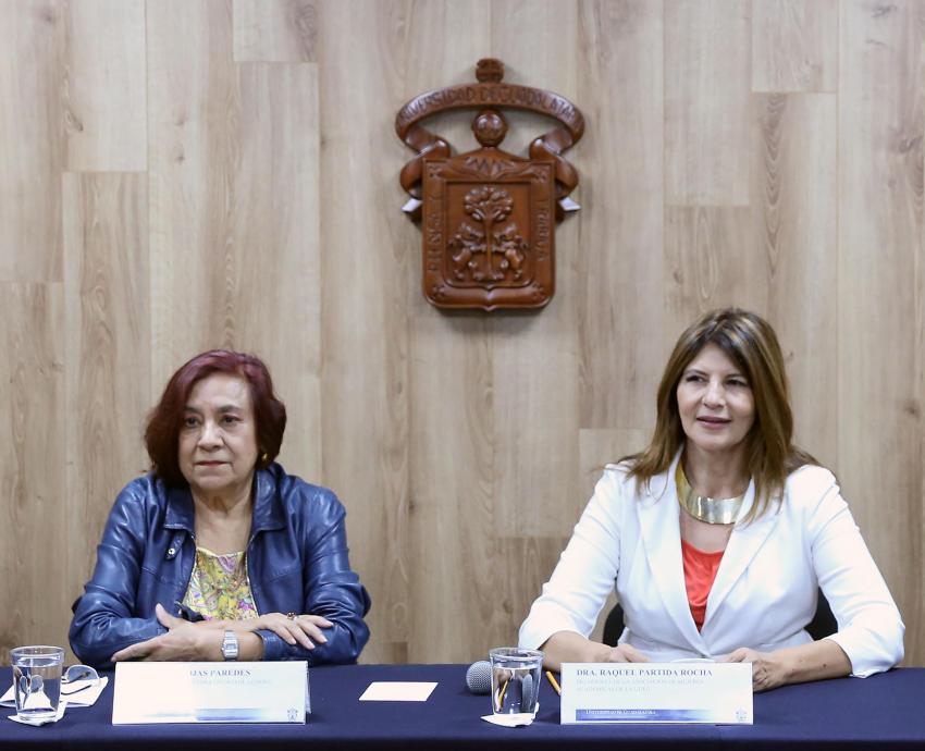 Mujeres trabajan de 14 a 16 horas al día y reciben salarios 20 por ciento menores que los hombres