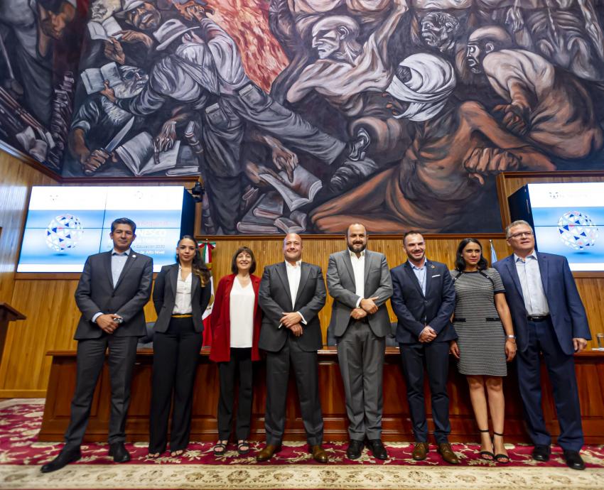 Promoción de derechos humanos, igualdad de género, cultura de paz, sostenibilidad y diversidad cultural, retos de las universidades