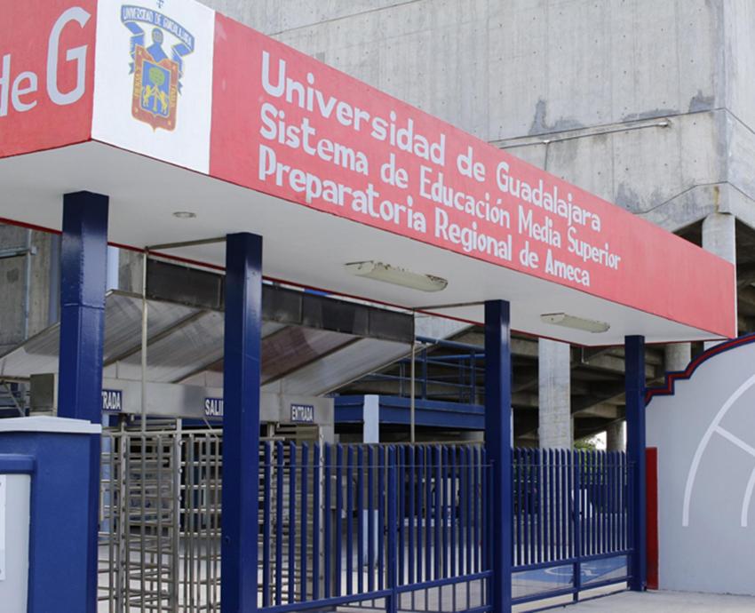 Festeja cuatro décadas de historia la Preparatoria de Ameca