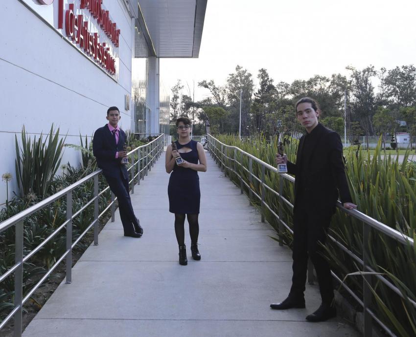 Premian a tres estudiantes del SEMS en el Concurso Estatal de Cortometraje Jalisco