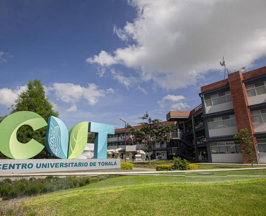 Académicos de CUTonalá diseñan curso para hacer estufas solares