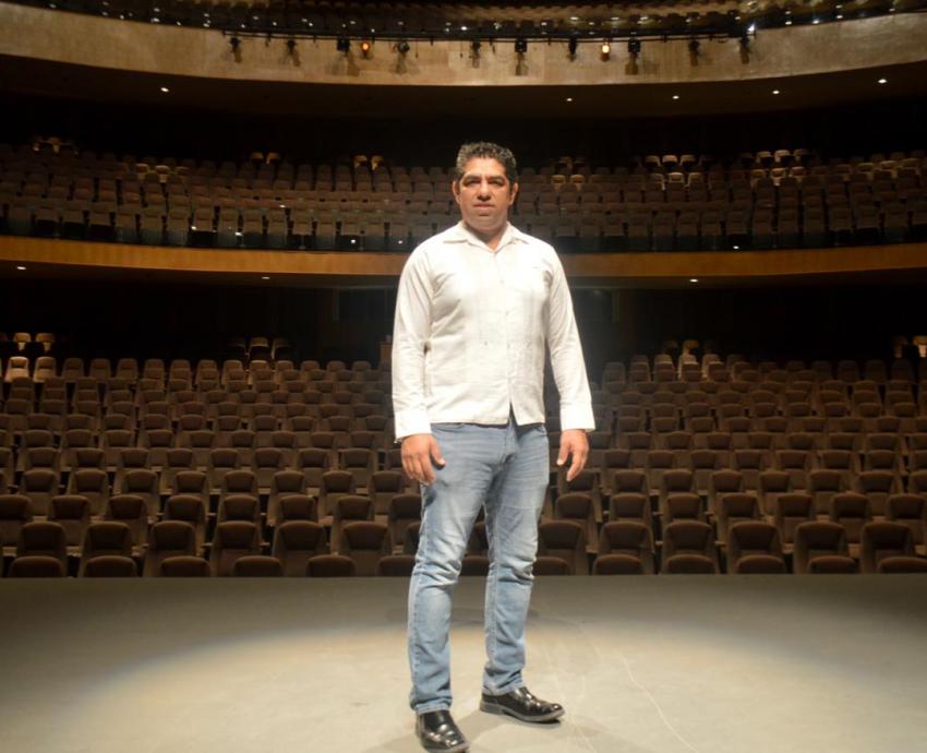 Nombran a egresado de UDGVirtual nuevo coordinador nacional de Teatro del INBAL