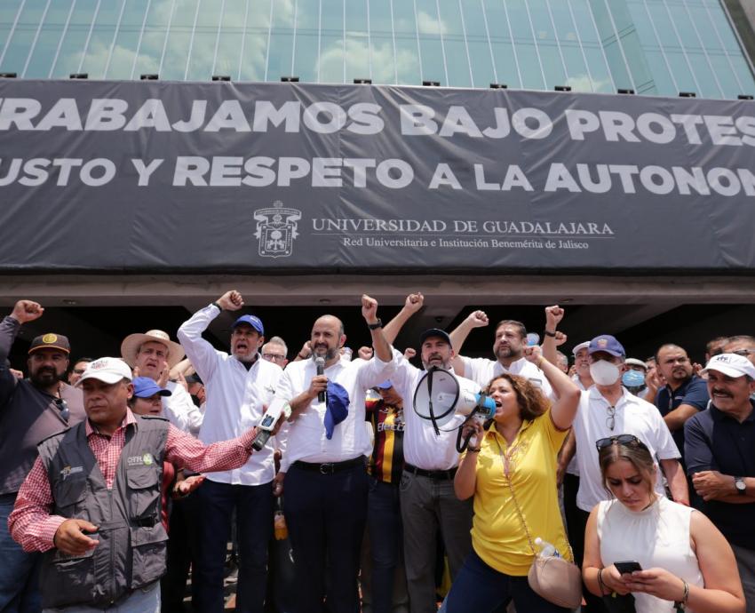 Regresan las marchas de la UdeG en defensa de la autonomía universitaria