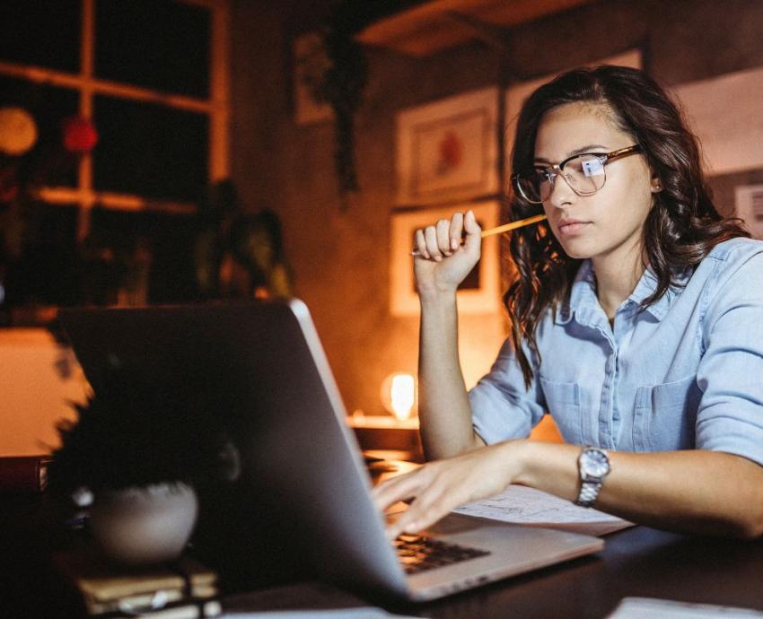 Centro de Formación en Periodismo Digital inicia 2023 con cinco cursos en línea