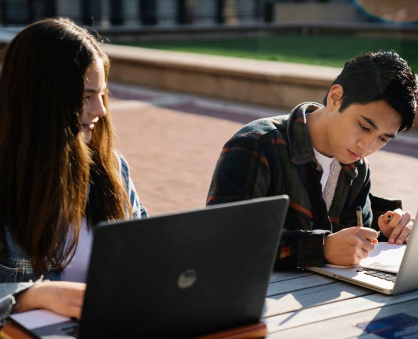 Próximo 1 de febrero inicia registro para licenciaturas y prepa en línea de UDGVirtual