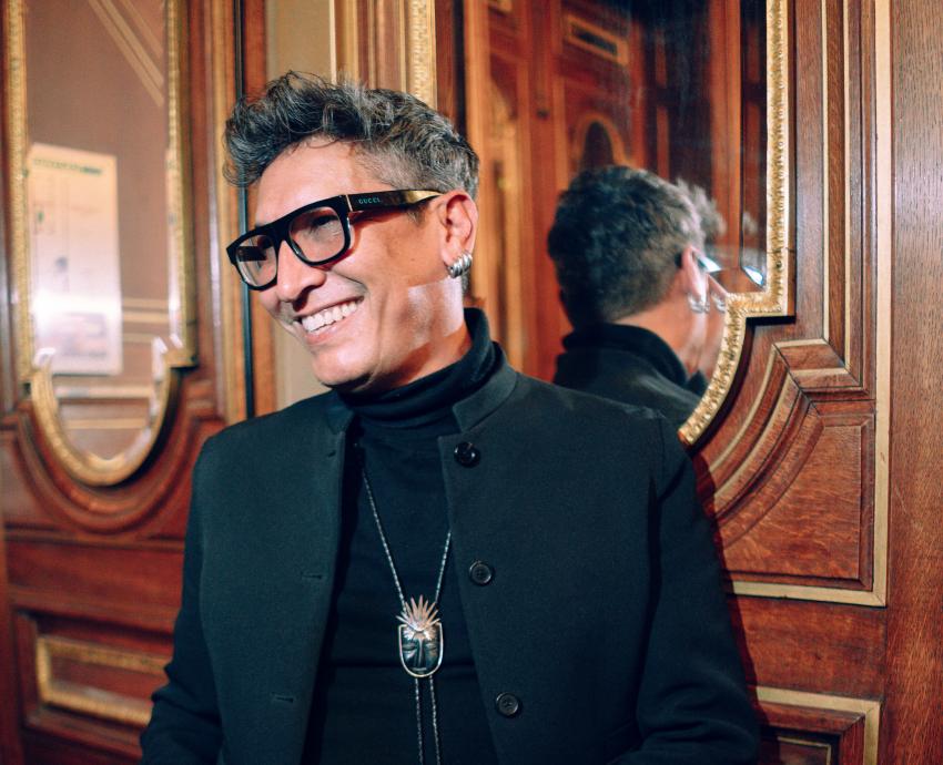 De las aulas a París: participa docente de CUAAD en Semana de la Moda en París