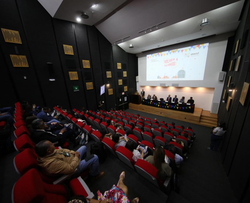 Inicia la fiesta de los museos de ciencia y tecnología en el MCA