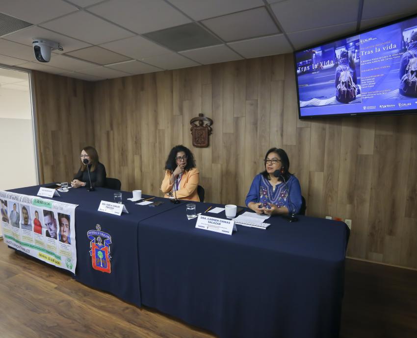 resentan “Tras la vida”, documental sobre la lucha por encontrar a migrantes desaparecidos en México
