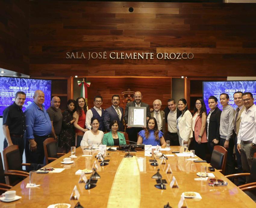 Renueva Prepa 5 certificación de calidad ISO 9001:2015