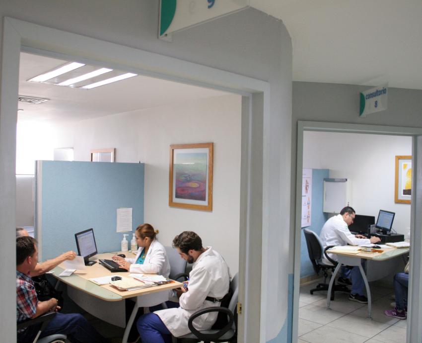 Detectan siete casos de cáncer colorectal durante campaña del Hospital Civil de Guadalajara