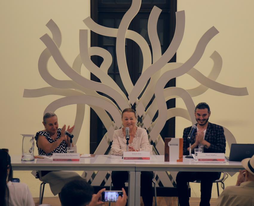 Rememoran legado escultórico de Dolores Ortiz, artista y académica del CUAAD