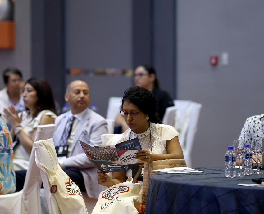 Consolidan intercambio académico de estudiantes entre México y EUA