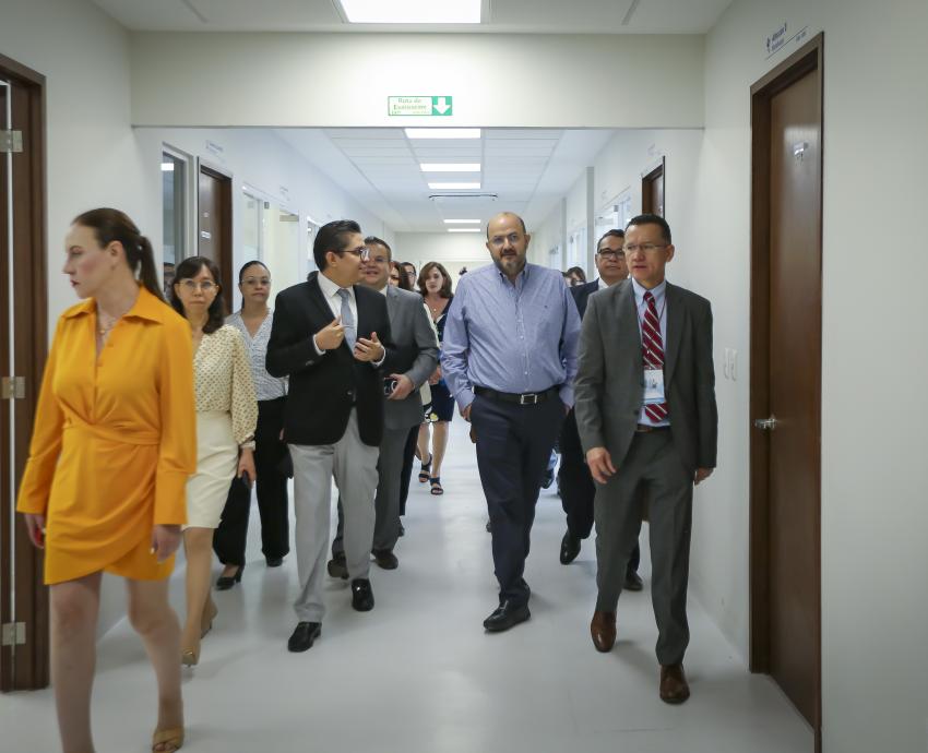 Prepara CUCS salas de simulación clínica para estudiantes de ciencias de la salud