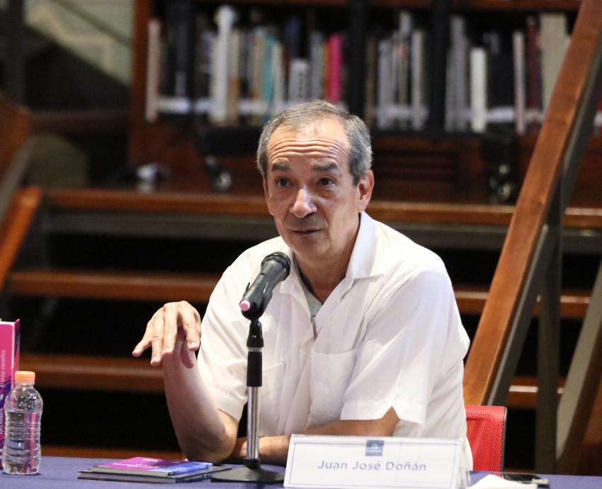Presentan “El lector científico. Vida e invenciones de José María Arreola”